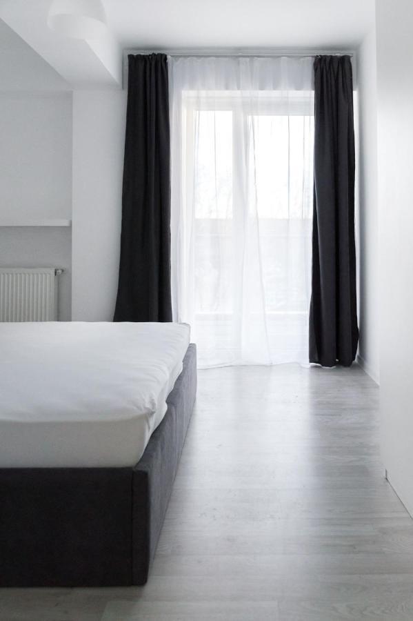 Airport Residence - Apartment Across From Otopeni Airport 外观 照片